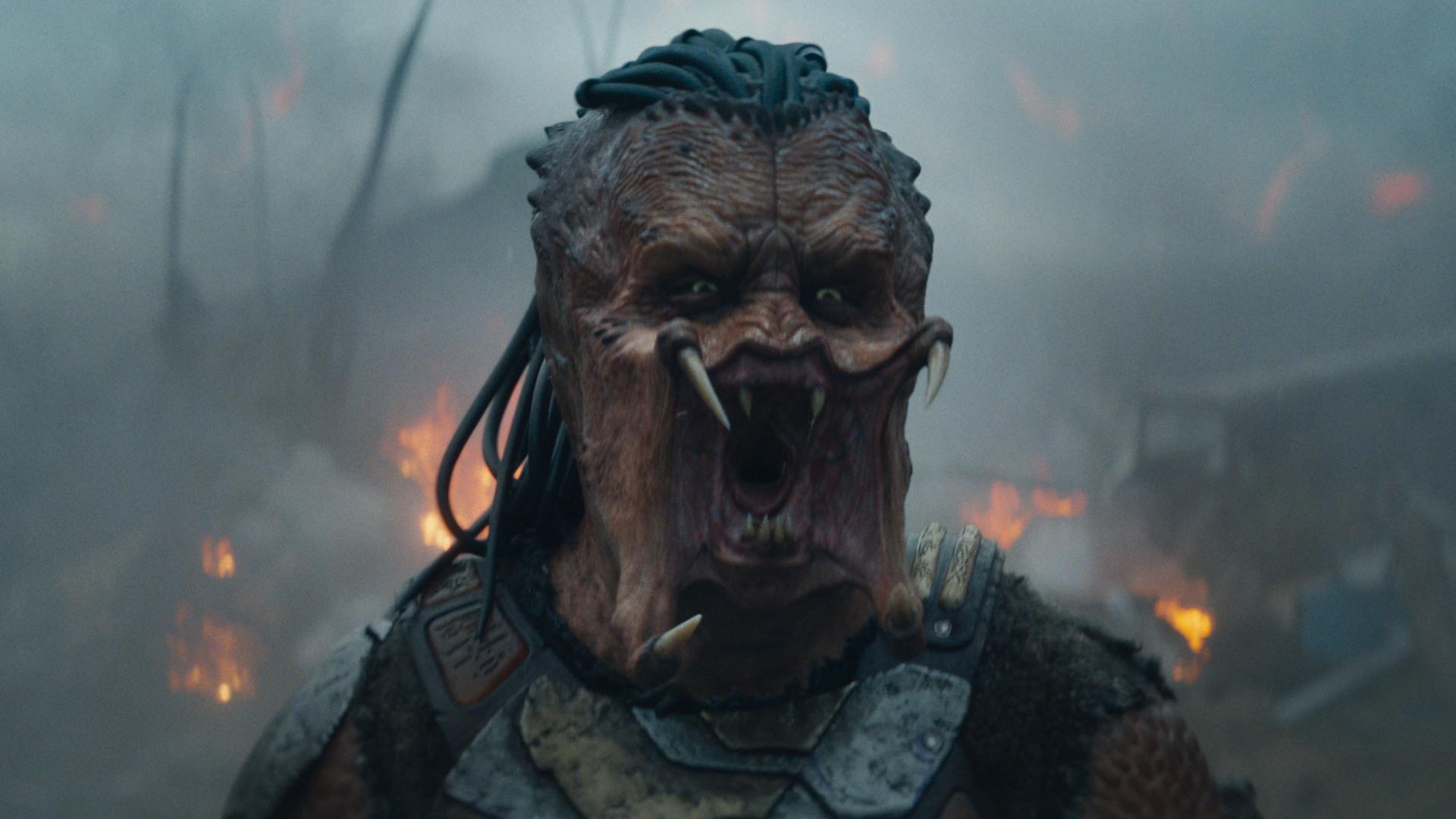 Cine Header Background